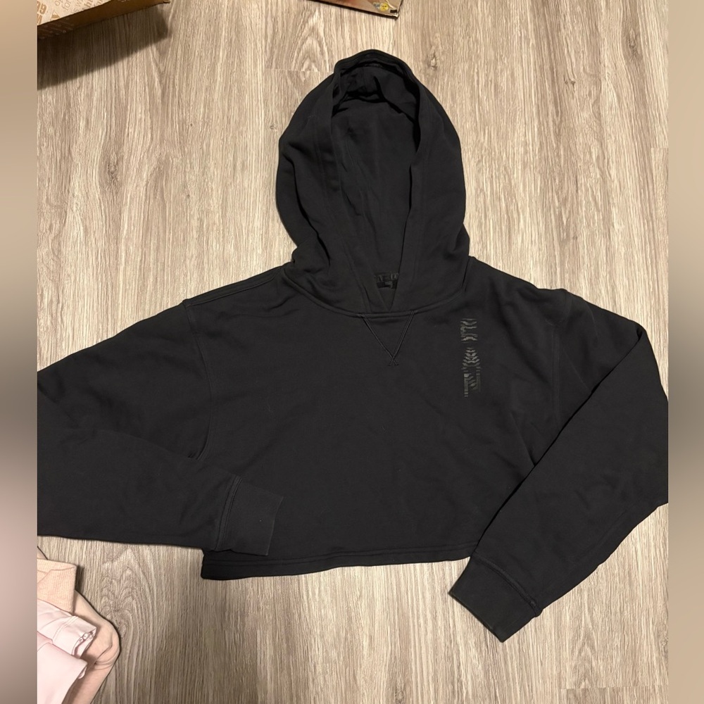 Lululemon cropped sweater